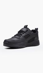 Grip Trade Sneakers
