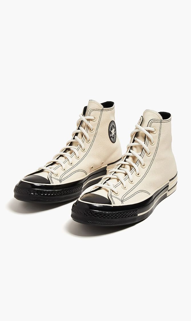 CHUCK 70