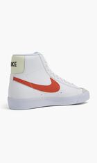 Blazer Mid 77 Sneakers