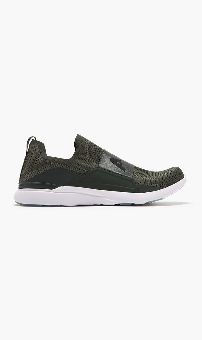 Tech Loom Bliss Sneakers