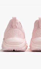 Techloom Traveler Sneakers