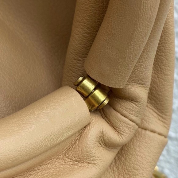 Bottega Veneta The Pouch Belt Bag In Almond Lambskin Bottega Veneta The Pouch Belt Bag In Almond Lambskin