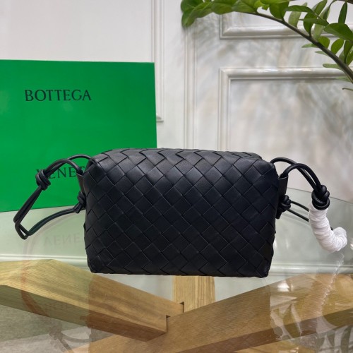 Bottega Veneta Loop Small Bag In Black Intrecciato Lambskin Bottega Veneta Loop Small Bag In Black Intrecciato Lambskin