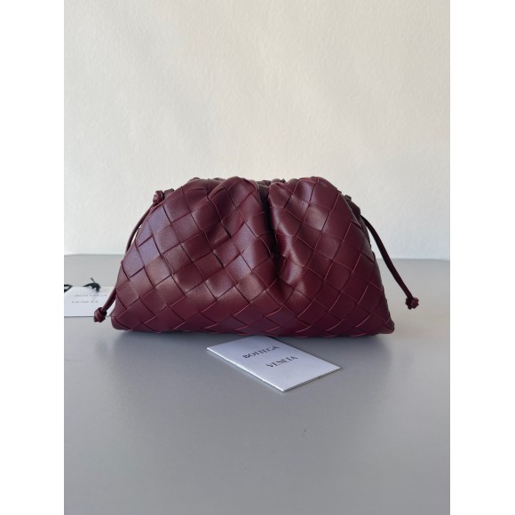 Bottega Veneta Mini Pouch with Strap in Bordeaux Intrecciato Lambskin Bottega Veneta Mini Pouch with Strap in Bordeaux Intrecciato Lambskin