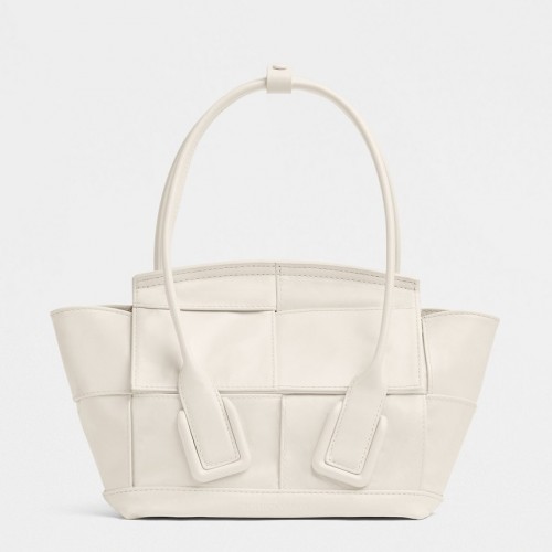 Bottega Veneta Arco Mini Bag In White Intrecciato Leather Bottega Veneta Arco Mini Bag In White Intrecciato Leather