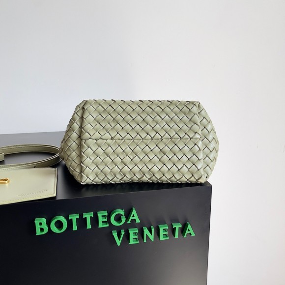 Bottega Veneta Cabat Mini Bag In Travertine Intrecciato Lambskin Bottega Veneta Cabat Mini Bag In Travertine Intrecciato Lambskin