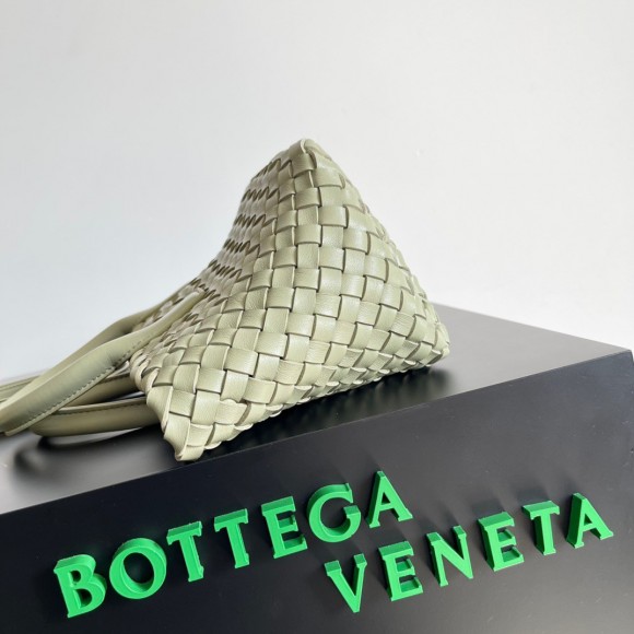 Bottega Veneta Cabat Mini Bag In Travertine Intrecciato Lambskin Bottega Veneta Cabat Mini Bag In Travertine Intrecciato Lambskin