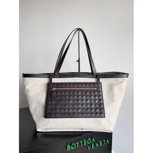 Bottega Veneta Large Flip Flap Bag in Canvas with Fondant Leather Bottega Veneta Large Flip Flap Bag in Canvas with Fondant Leather