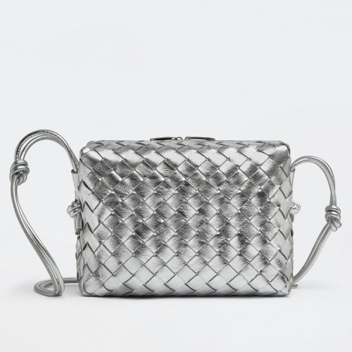 Bottega Veneta Loop Small Bag In Silver Intrecciato Lambskin Bottega Veneta Loop Small Bag In Silver Intrecciato Lambskin