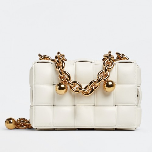 Bottega Veneta Chain Cassette Bag In White Intrecciato Lambskin Bottega Veneta Chain Cassette Bag In White Intrecciato Lambskin
