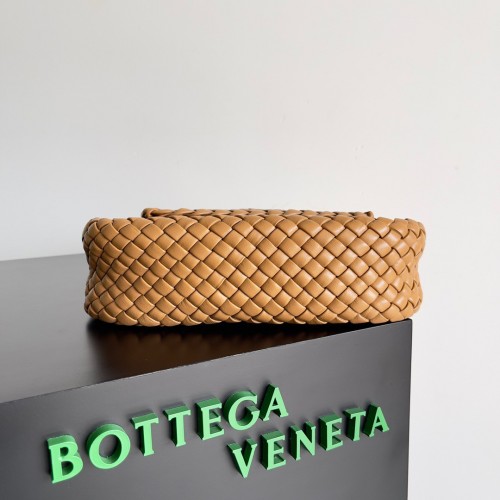 Bottega Veneta Cobble Small Bag in Caramel Intrecciato Leather Bottega Veneta Cobble Small Bag in Caramel Intrecciato Leather