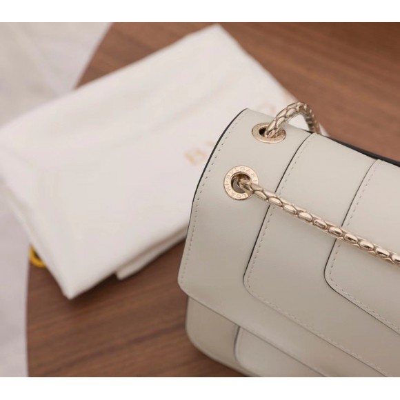 Bvlgari Serpenti Forever Medium Shoulder Bag In White Calfskin Bvlgari Serpenti Forever Medium Shoulder Bag In White Calfskin