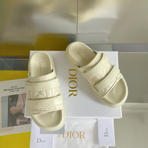 DIor Dio(r)evolution Slides Sandals In White Cannage Calfskin DIor Dio(r)evolution Slides Sandals In White Cannage Calfskin