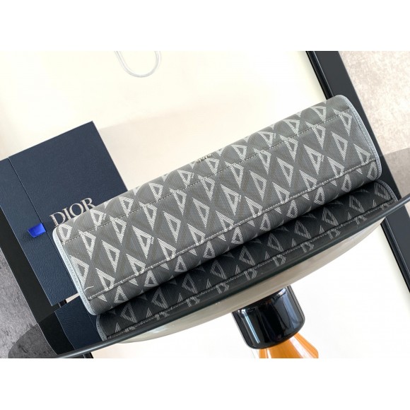 Dior Safari Tote Bag in Grey CD Diamond Canvas Dior Safari Tote Bag in Grey CD Diamond Canvas