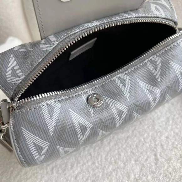 Dior Lingot Messenger Bag In Gray CD Diamond Canvas Dior Lingot Messenger Bag In Gray CD Diamond Canvas