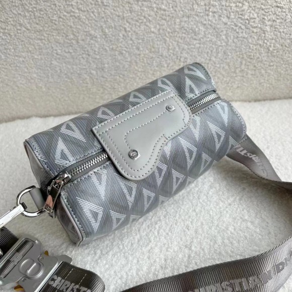 Dior Lingot Messenger Bag In Gray CD Diamond Canvas Dior Lingot Messenger Bag In Gray CD Diamond Canvas