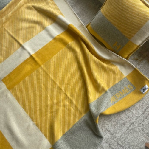 Hermes H Riviera Blanket in Yellow Wool and Cashmere Hermes H Riviera Blanket in Yellow Wool and Cashmere