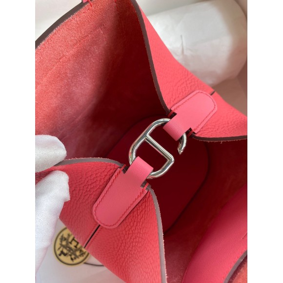 Hermes In The Loop 18 Handmade Bag in Rose Lipstick Clemence Leatherther Hermes In The Loop 18 Handmade Bag in Rose Lipstick Clemence Leatherther