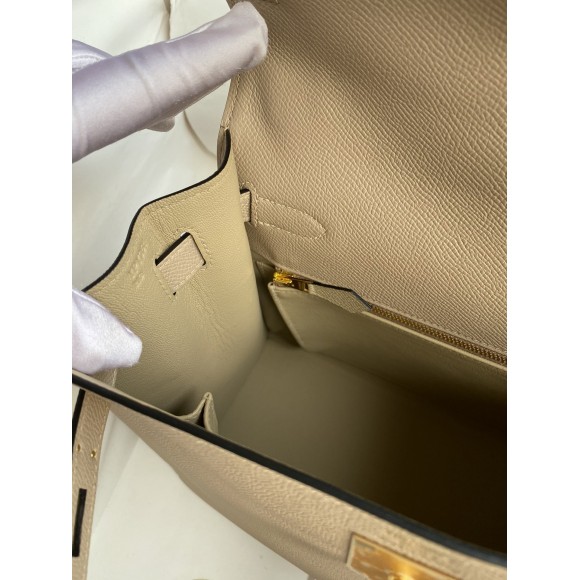 Hermes Kelly Sellier 28 Handmade Bag In Trench Epsom Calfskin Hermes Kelly Sellier 28 Handmade Bag In Trench Epsom Calfskin