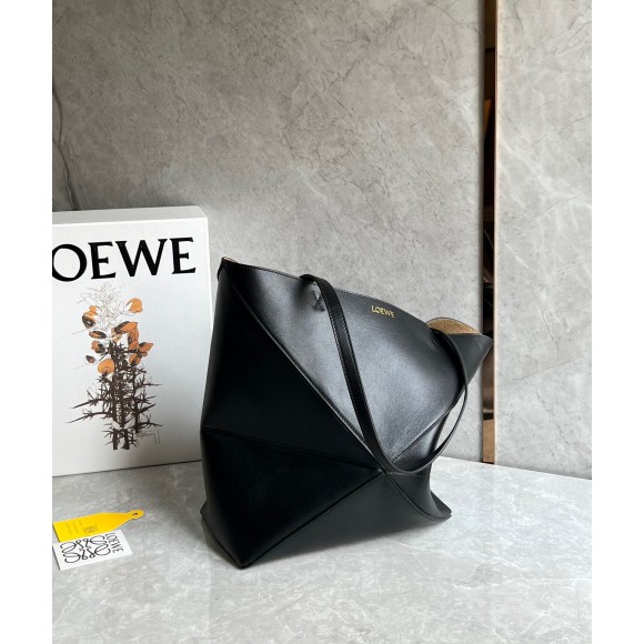 Loewe Medium Puzzle Fold Tote Bag in Black Calfskin Loewe Medium Puzzle Fold Tote Bag in Black Calfskin