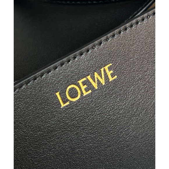 Loewe Medium Puzzle Fold Tote Bag in Black Calfskin Loewe Medium Puzzle Fold Tote Bag in Black Calfskin