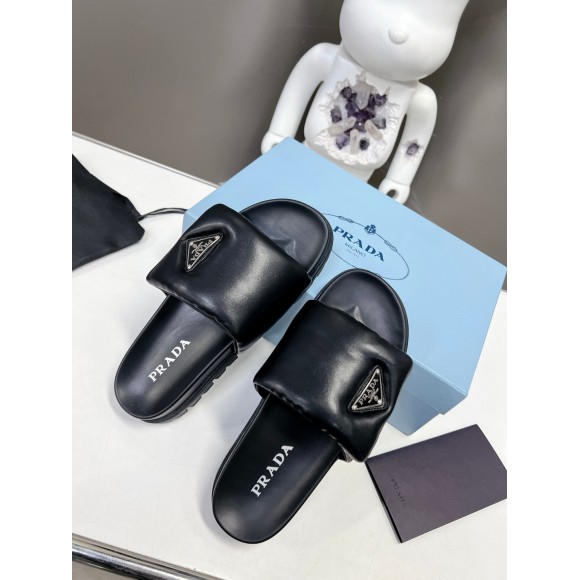 Prada Slides In Black Soft Padded Nappa Leather Prada Slides In Black Soft Padded Nappa Leather