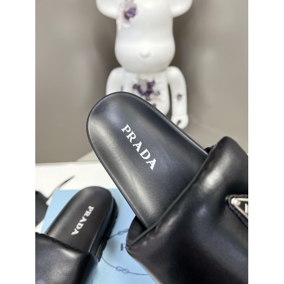 Prada Slides In Black Soft Padded Nappa Leather Prada Slides In Black Soft Padded Nappa Leather