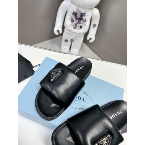 Prada Slides In Black Soft Padded Nappa Leather Prada Slides In Black Soft Padded Nappa Leather