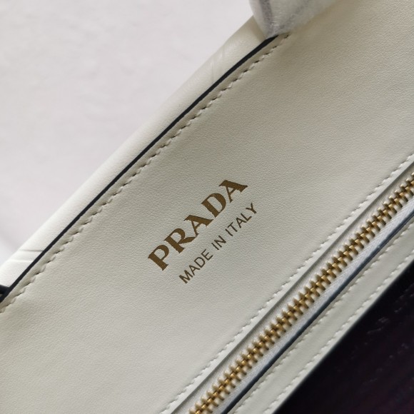Prada Symbole Small Bag with Topstitching in White Leather Prada Symbole Small Bag with Topstitching in White Leather