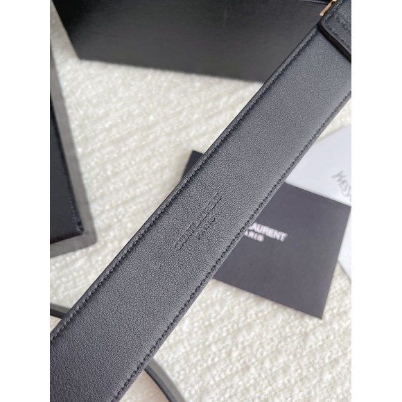 Saint Laurent Cassandre Square Buckle Belt 30MM In Black Leather Saint Laurent Cassandre Square Buckle Belt 30MM In Black Leather