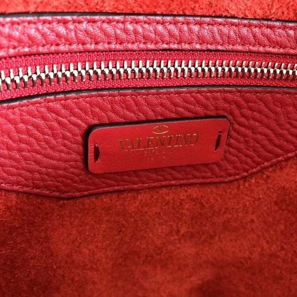 Valentino Rockstud Large Shopping Bag In Red Leather Valentino Rockstud Large Shopping Bag In Red Leather