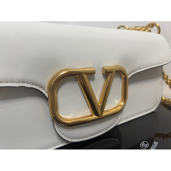 Valentino Loco Large Shoulder Bag In White Calfskin Valentino Loco Large Shoulder Bag In White Calfskin