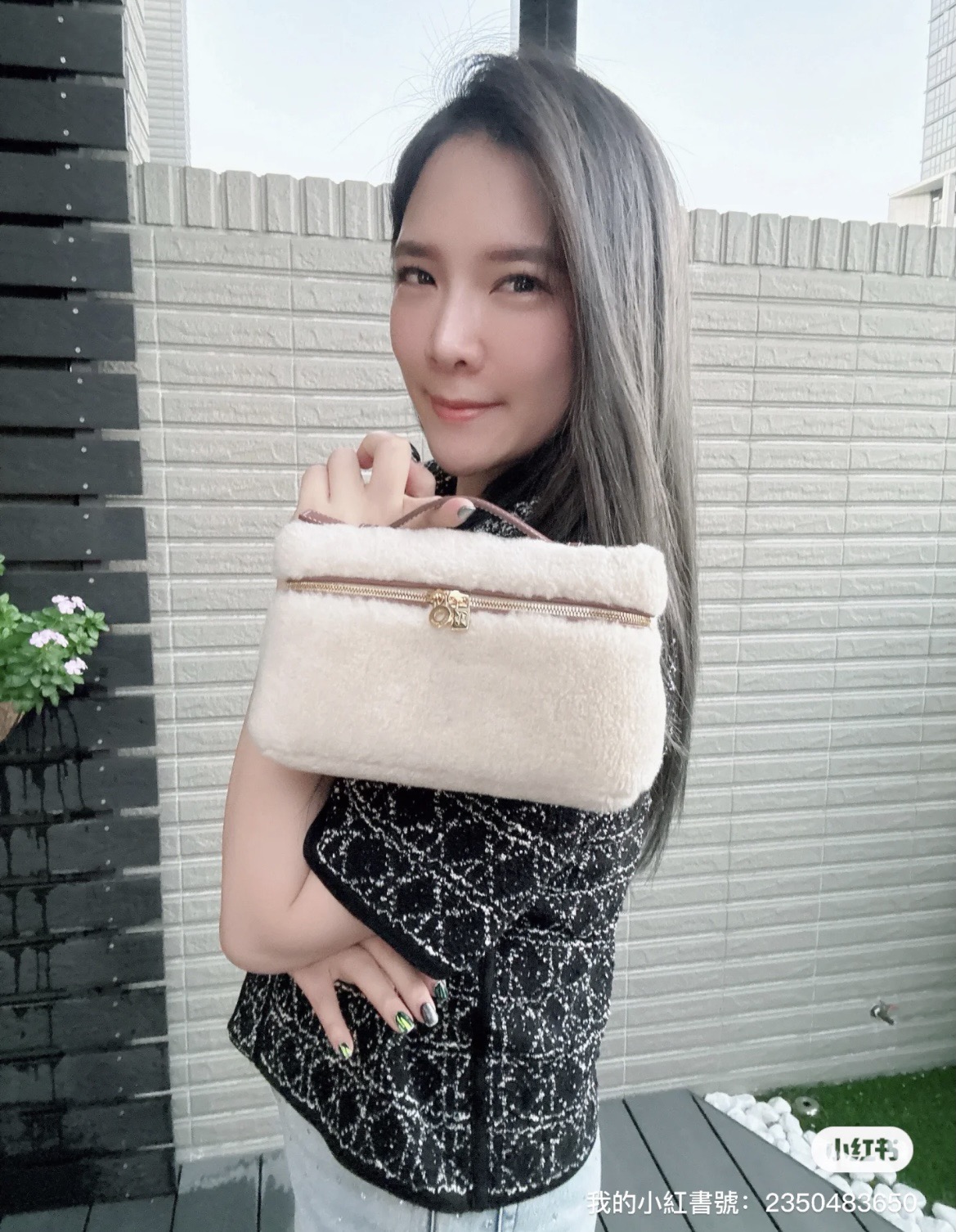 Loro-Piana-CashFur-Calfskin-L19-Extra-Pocket-Pouch-Shoulder-Crossbody-Bag-Beige-19x7x12CM