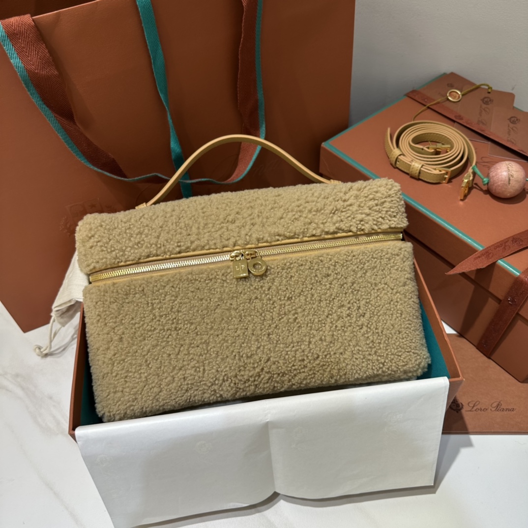 Loro-Piana-CashFur-Calfskin-L27-Extra-Pocket-Pouch-Shoulder-Crossbody-Bag-Beige-27x10x16CM