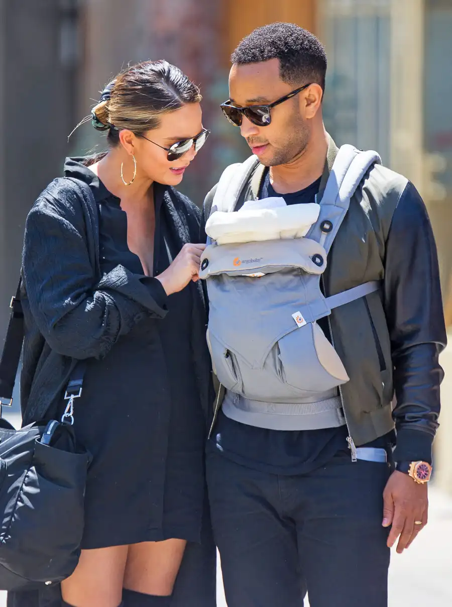 09 chrissy teigen john legend 797fd146 f9a3 4aa5 aaae 4f4be38fd5af