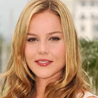 1250008895abbie_cornish_290x206