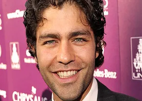 1250010487adrian_grenier_290x206