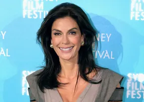 1251126066teri_hatcher_290x206