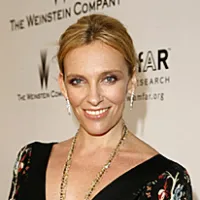 1251127288toni_collette_290x206