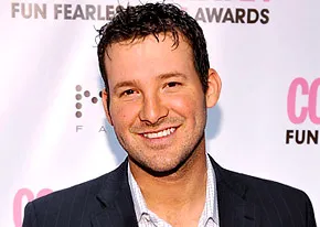 1251127449tony_romo_290x206