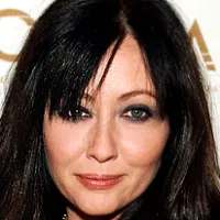 1251207297shannen_doherty_290x206