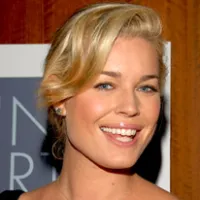 1251211706rebecca_romijn_290x206