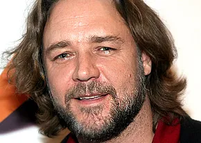 1251216582russell_crowe_290x206