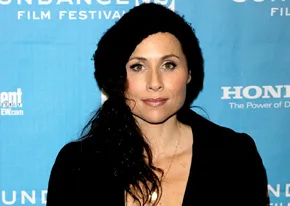 1251217953minnie_driver_290x206