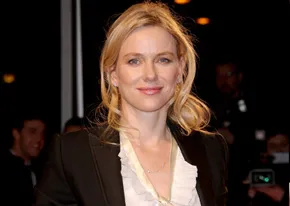 1251218175naomi_watts_290x206