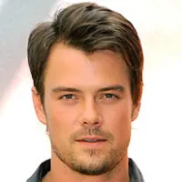 1251226548josh_duhamel_290x206