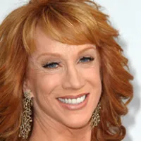 1251229052kathy_griffin_290x206