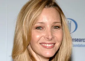1251326085lisa_kudrow_290x206