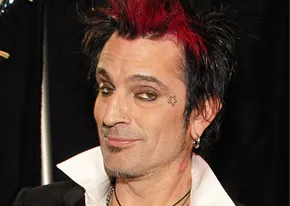 1251396238tommy_lee_290x206