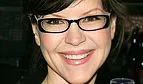 1251991023_lisa loeb 84